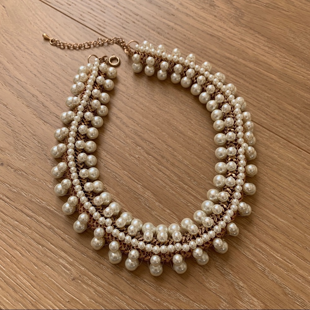 Pearl Adorned Collar Necklace